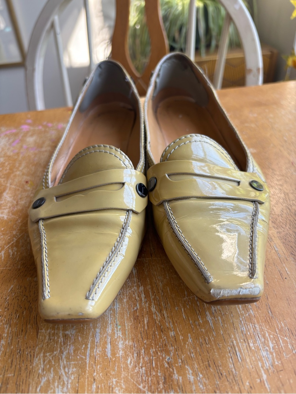 Tod's Yellow Patent Leather Pointed Toe Loafers women’s size 10. - Picture 3 of 11